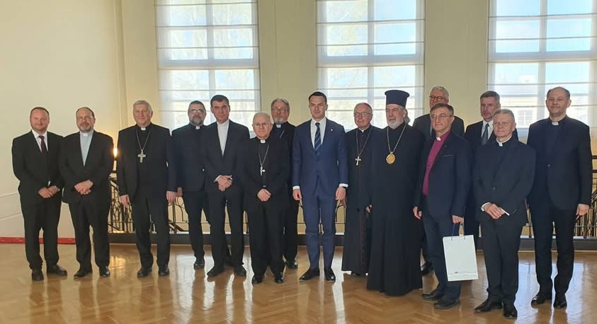 Bp Janusz Stepnowski na spotkaniu z ministrem ds. Unii Europejskiej