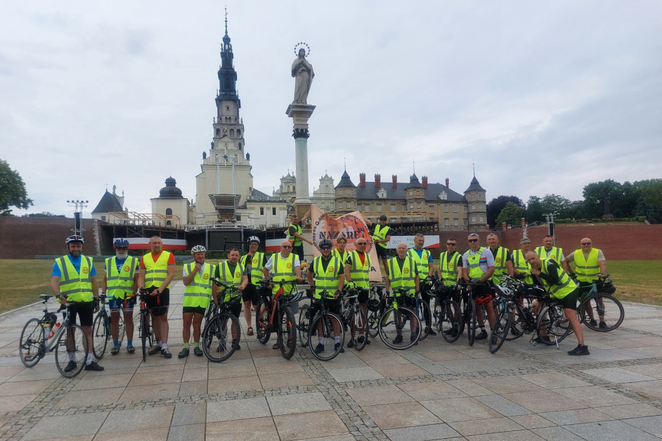 Rowerem z Ostrołęki na Jasną Górę.